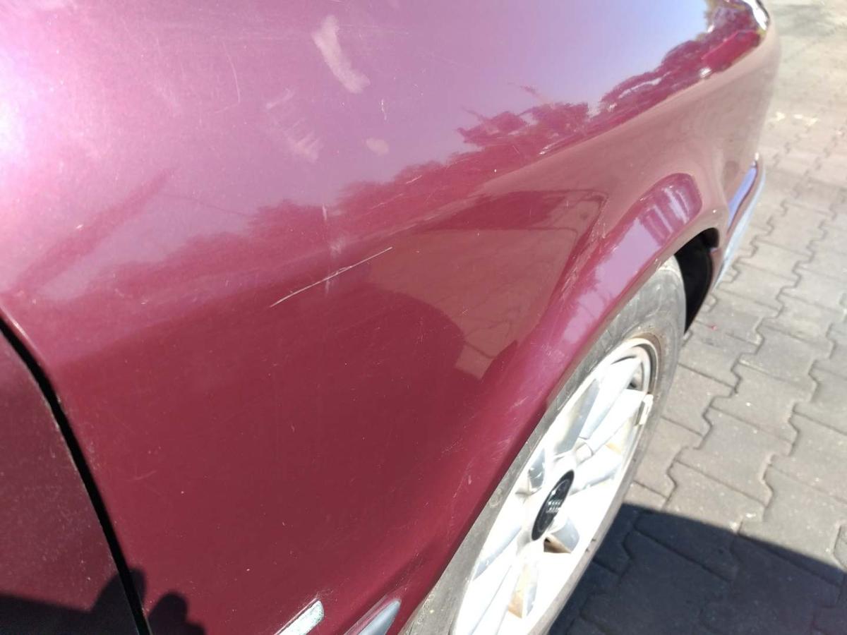 Audi 80 B4 Kotflügel vorn rechts Weinrot LZ3T Bj.1992